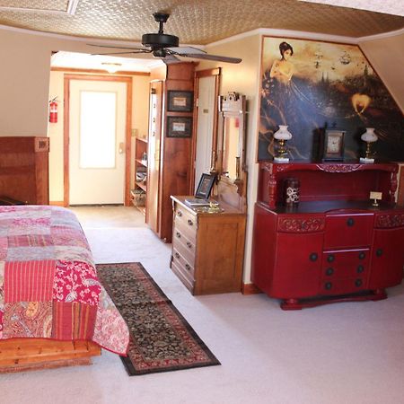 Lumberton Book Nook Inn חדר תמונה