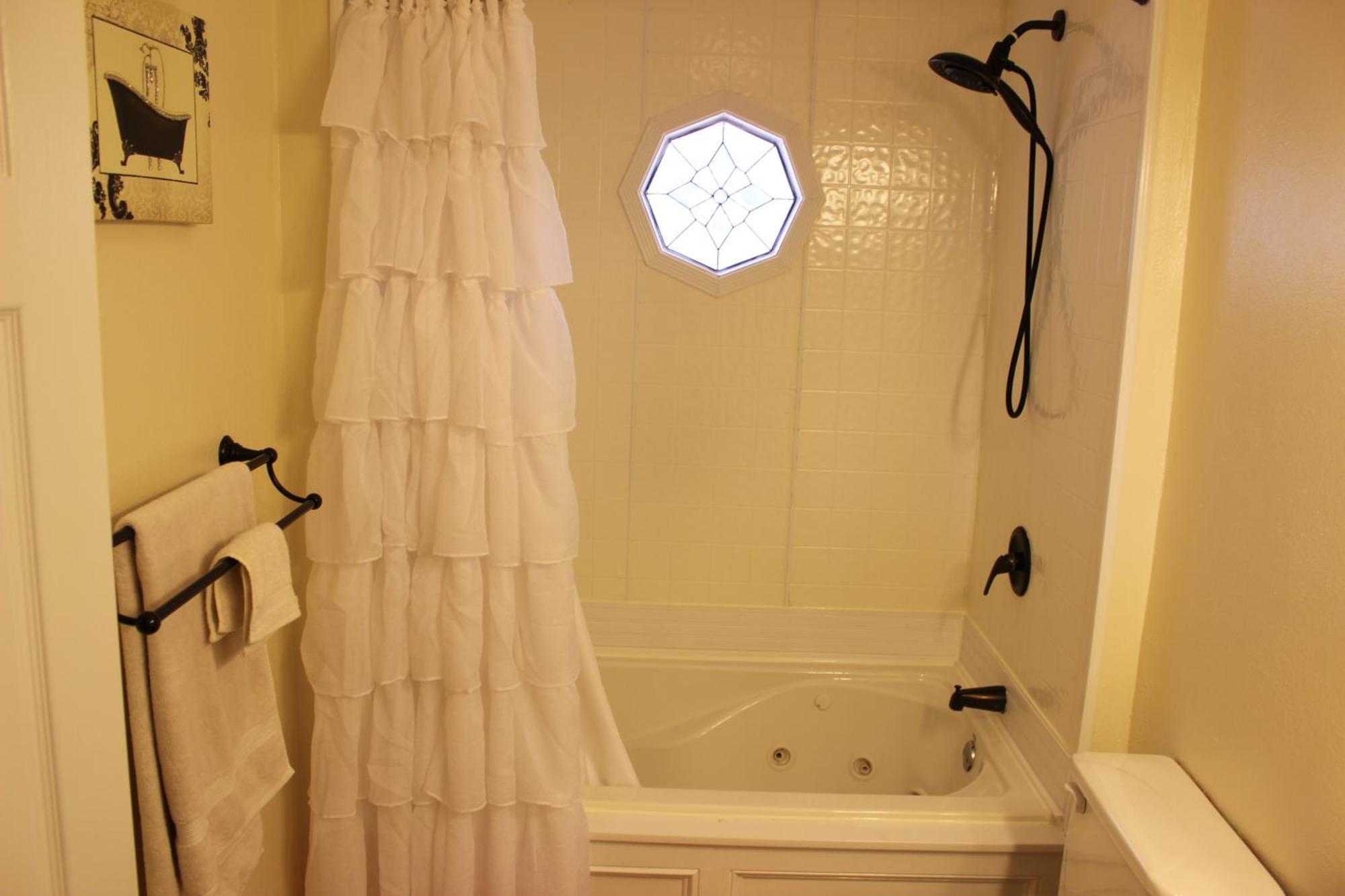 Lumberton Book Nook Inn חדר תמונה