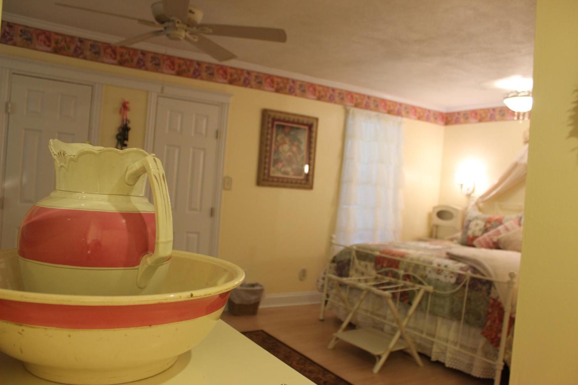 Lumberton Book Nook Inn חדר תמונה