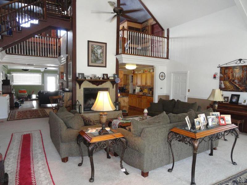 Lumberton Book Nook Inn מראה חיצוני תמונה