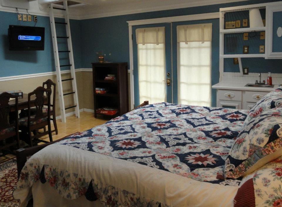 Lumberton Book Nook Inn חדר תמונה